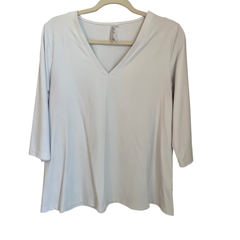 Lulu-B White UPF 50 V-Neck 3/4 Sleeve Top Womens Size S Stretchy Golf Casual